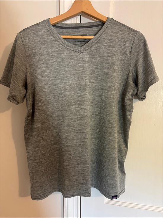 Patagonia Tops - Patagonia daily capilene base layer t shirt